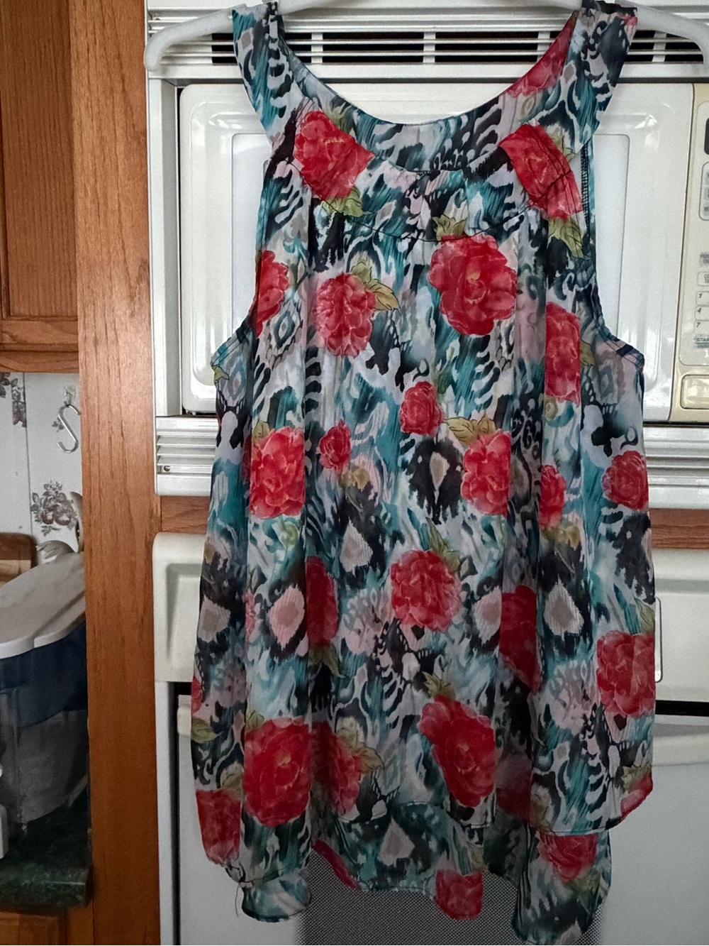 new directions Floral Sleeveless Chiffon Blouse in Teal and Coral